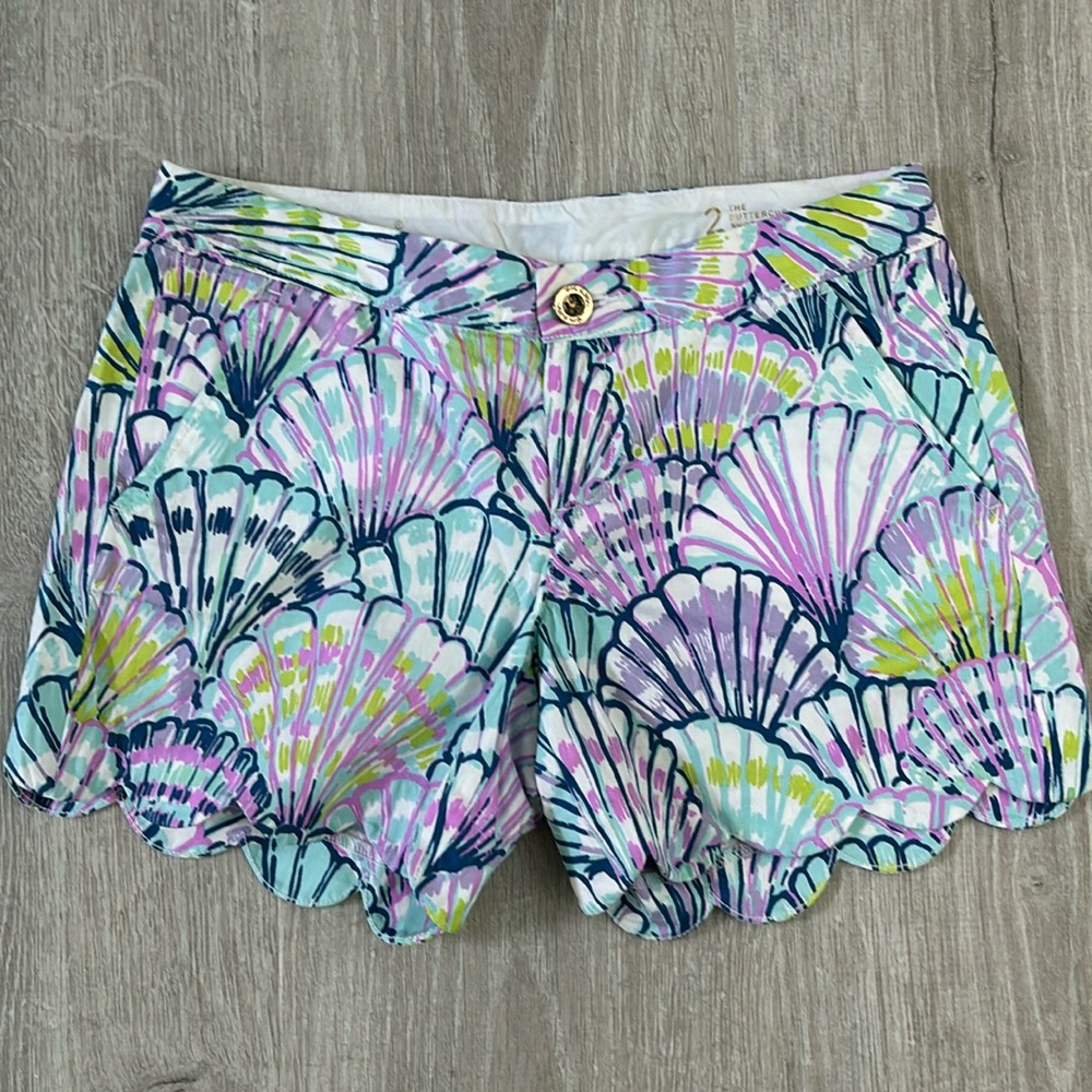 Lily Pulitzer Buttercup Short OH Shelly size 2